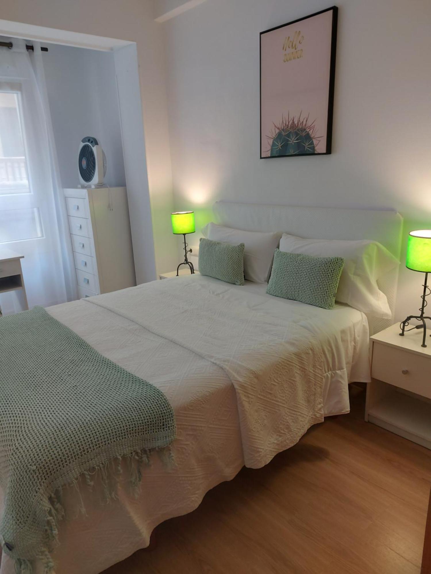 Apartamento Junto A La Playa De Gros Ess02373 San Sebastian Exterior photo